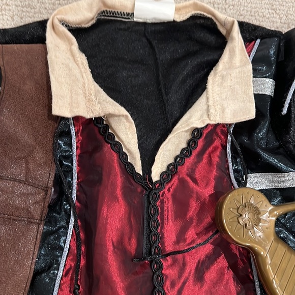 4 Piece Swashbuckler costume - Picture 6 of 6